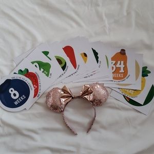 Pearhead • Weekly Baby Bump Pregnancy Stickers